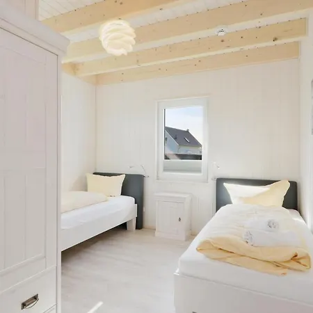 Gorgeous In Ostseeresort With Sauna *